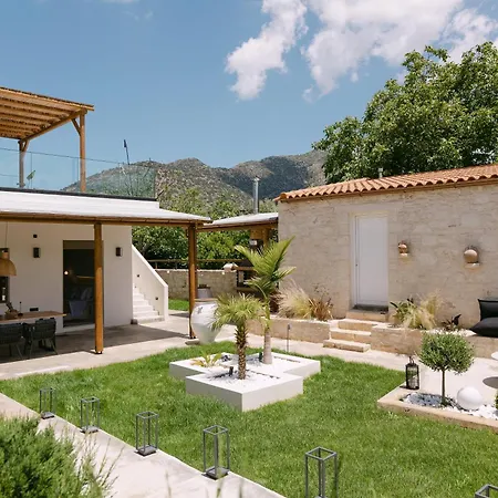 Villa Aldea - Luxury Boho Style